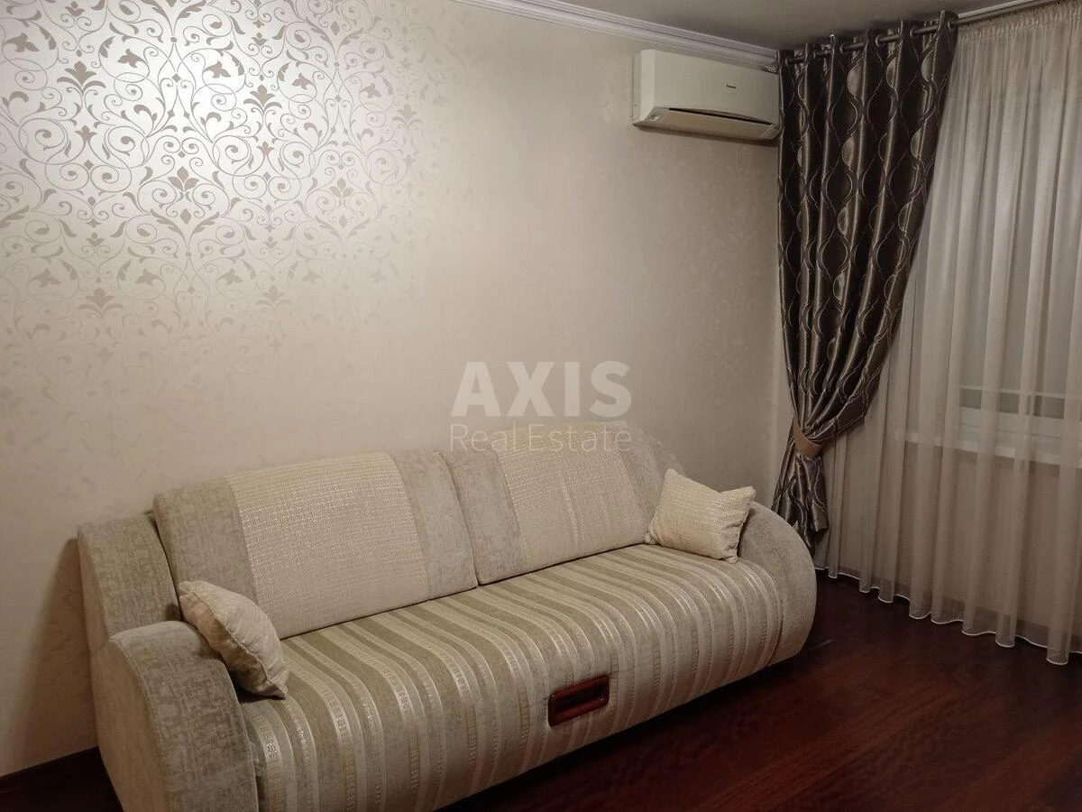 1k apartment vul. Krakivs'ka 13Б645146