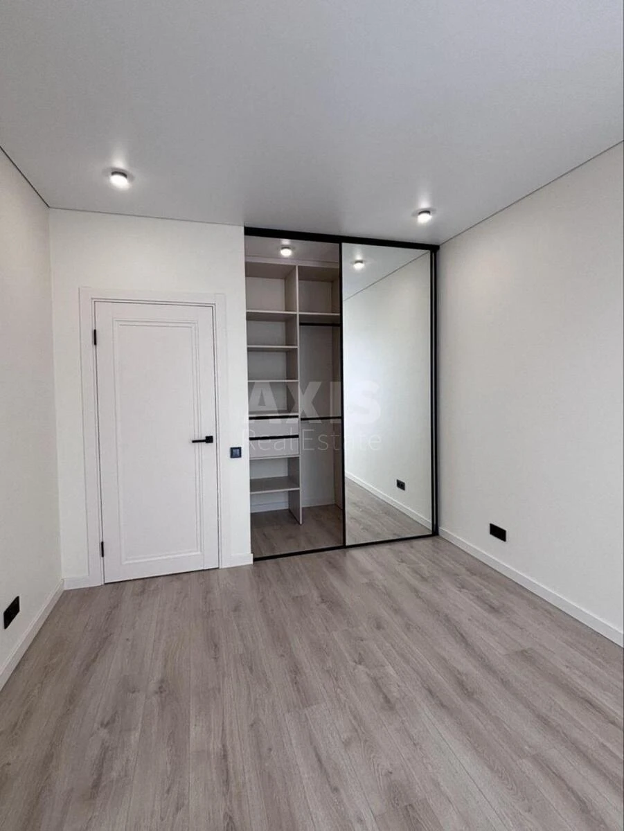 2k apartment vul. Prychal'na 12709387