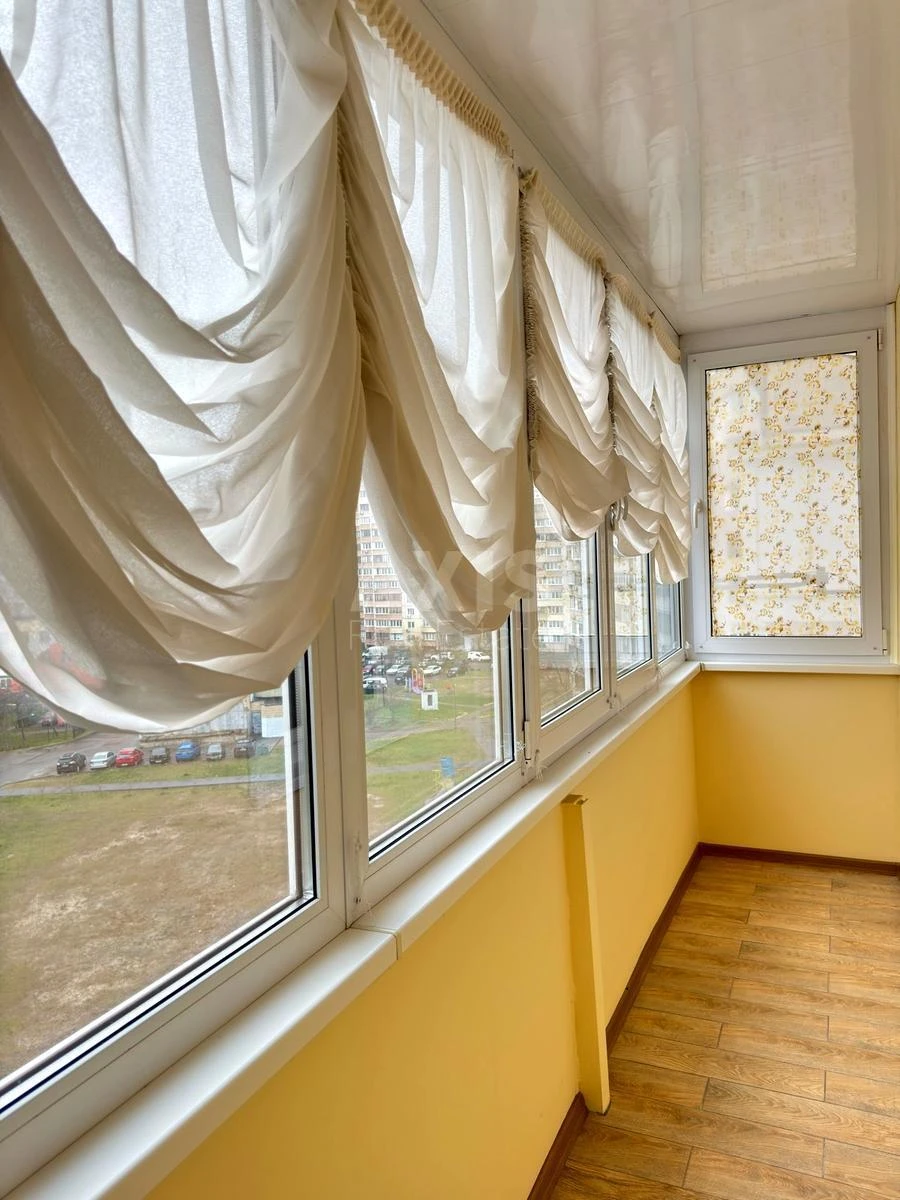 2к квартира ул. Кошица Александра 76817221