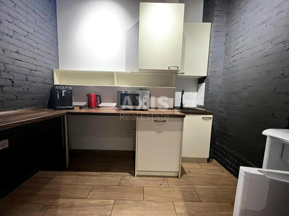 Office vul. Vasylya Tyutyunnyka 37/1, 108m2617027