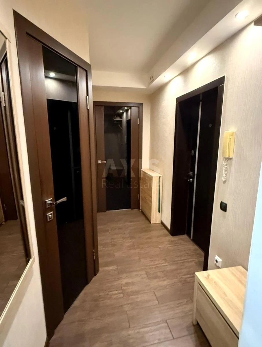 2k apartment vul. Degtjarivs'ka 15593714