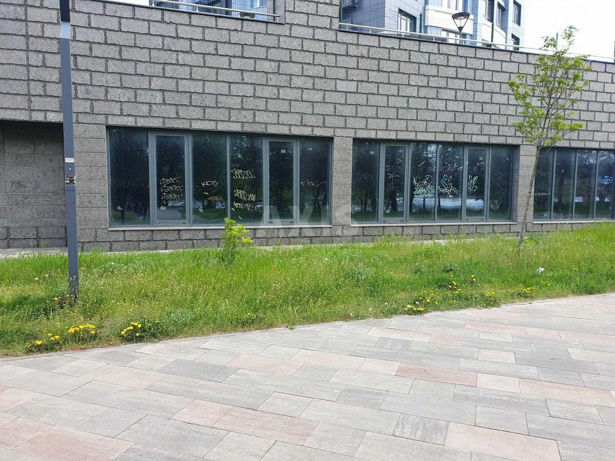 Trade object vul. Mykil's'ko-Slobids'ka 3А, 1272m2716974