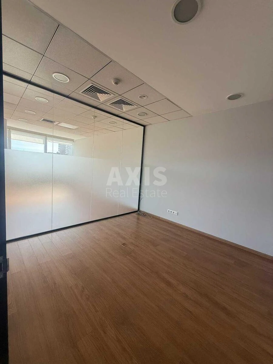 Office vul. Sverstjuka Jevgena 2, 88m2714305