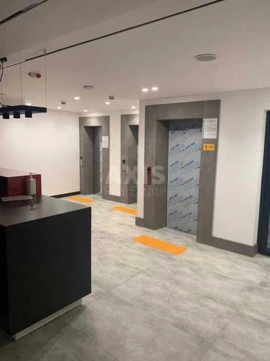 1k apartment vul. Bulahovs'kogo Akademika 2700240