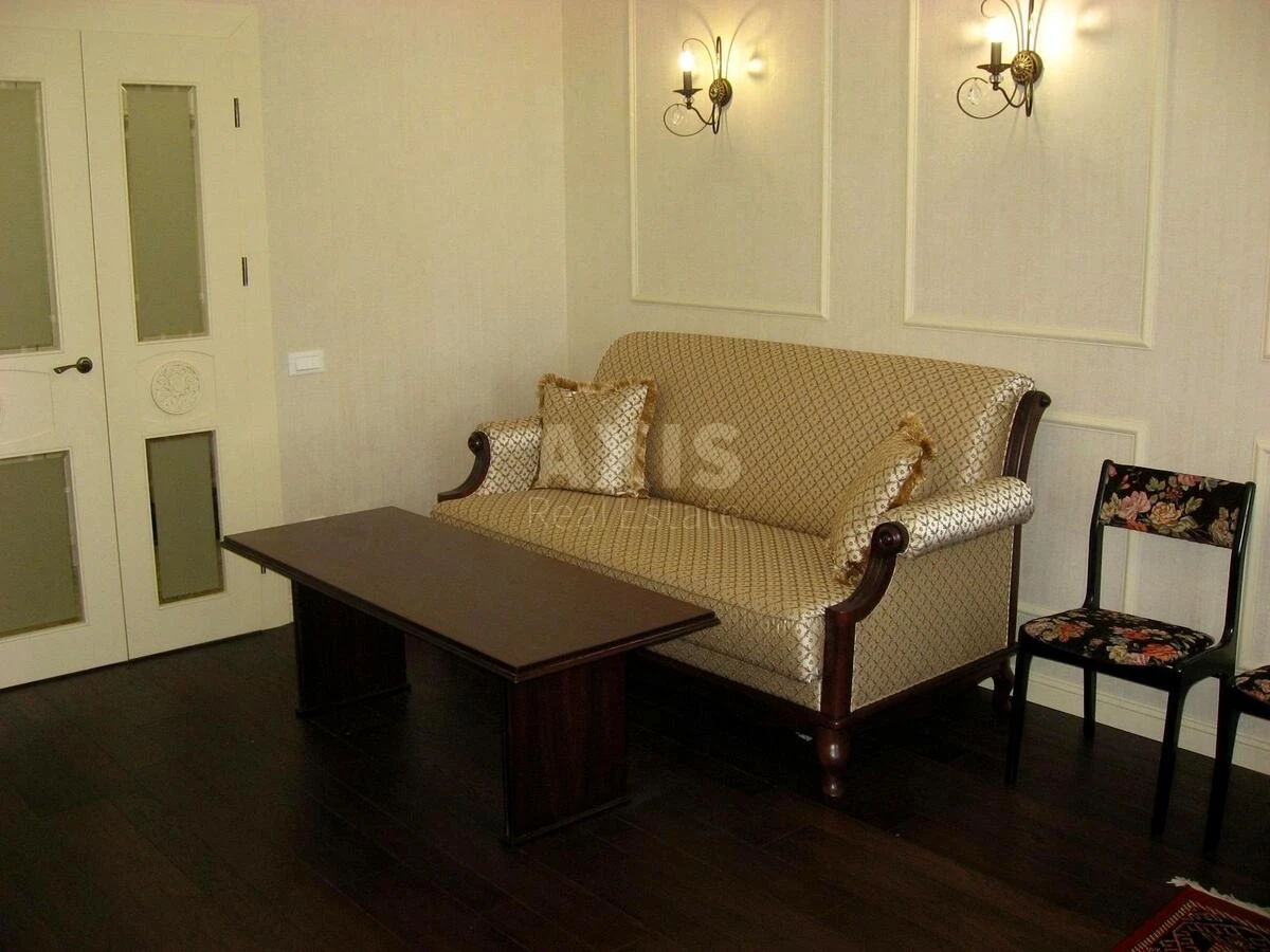 2k apartment vul. Sikors'kogo Igorja Aviakonstruktora 4Г669185