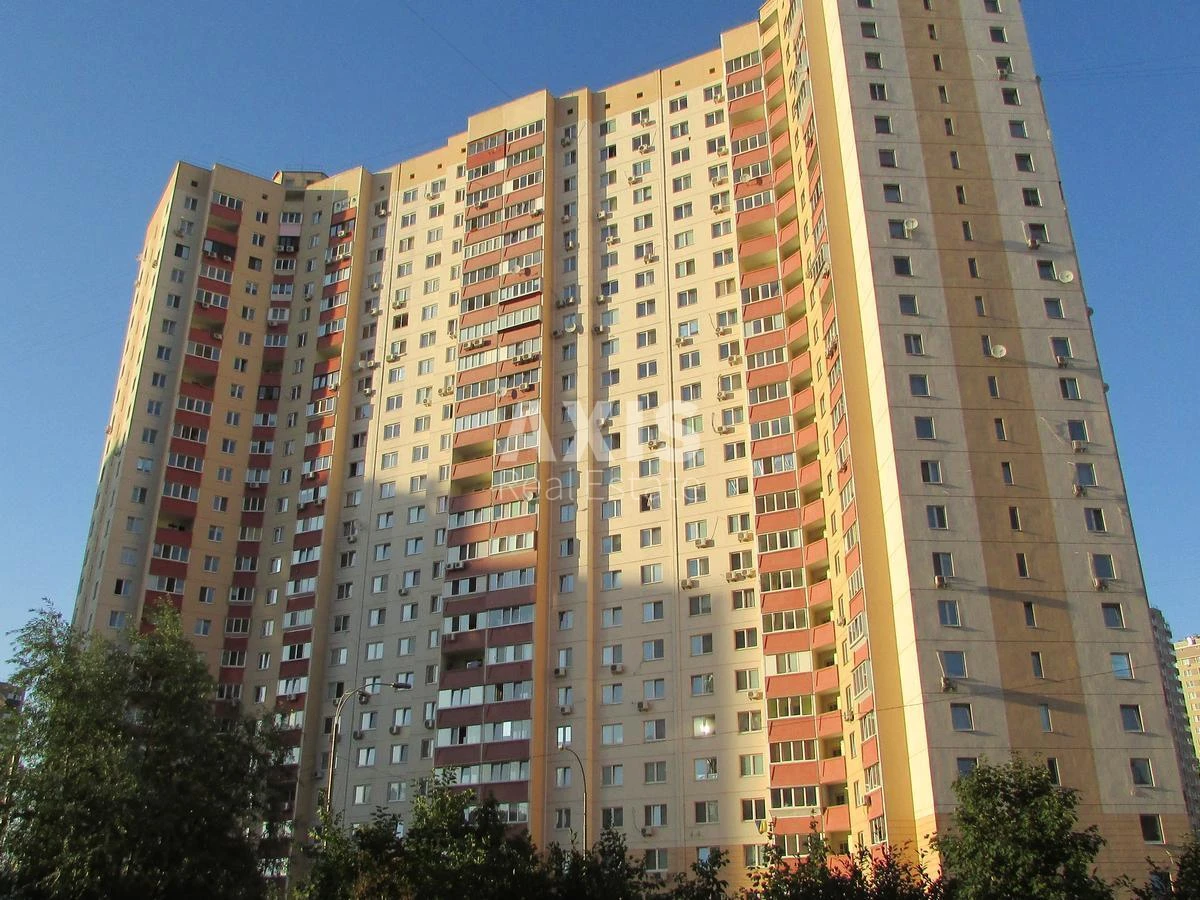 3k apartment vul. Urlivs'ka 20702578