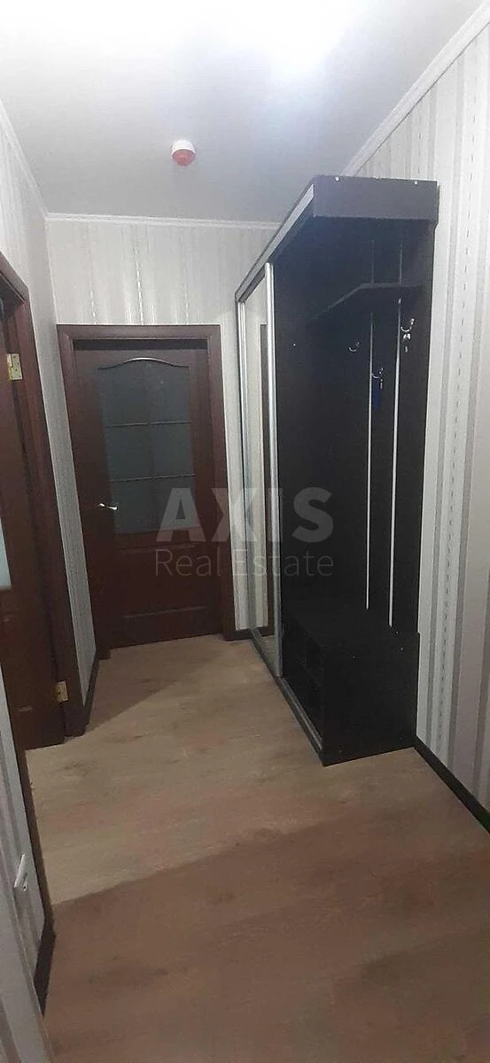 1к квартира ул. Русовой Софии 16379313