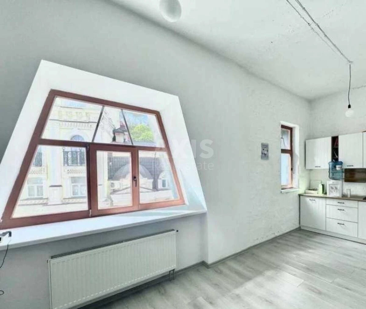 Office vul. Vozdvyzhens'ka 22, 155m2707608