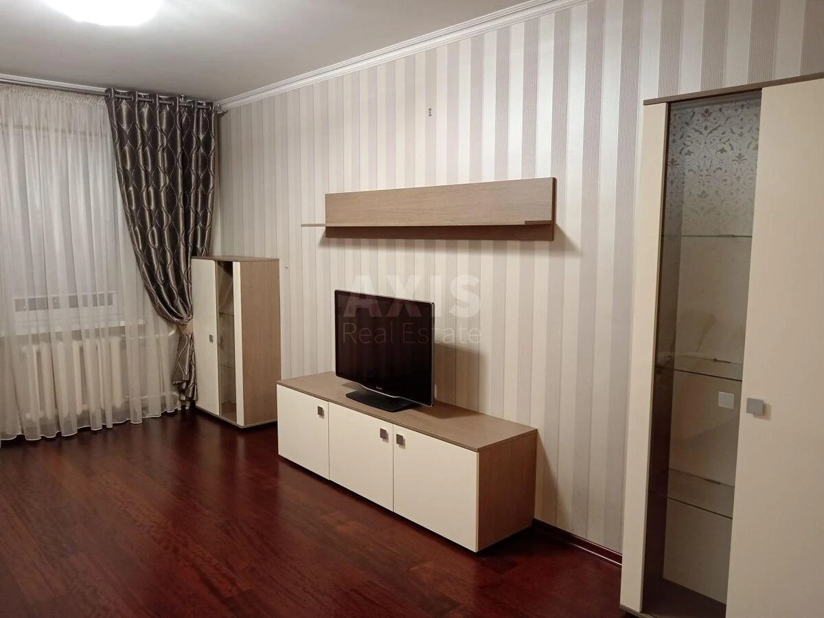 1k apartment vul. Krakivs'ka 13Б645147
