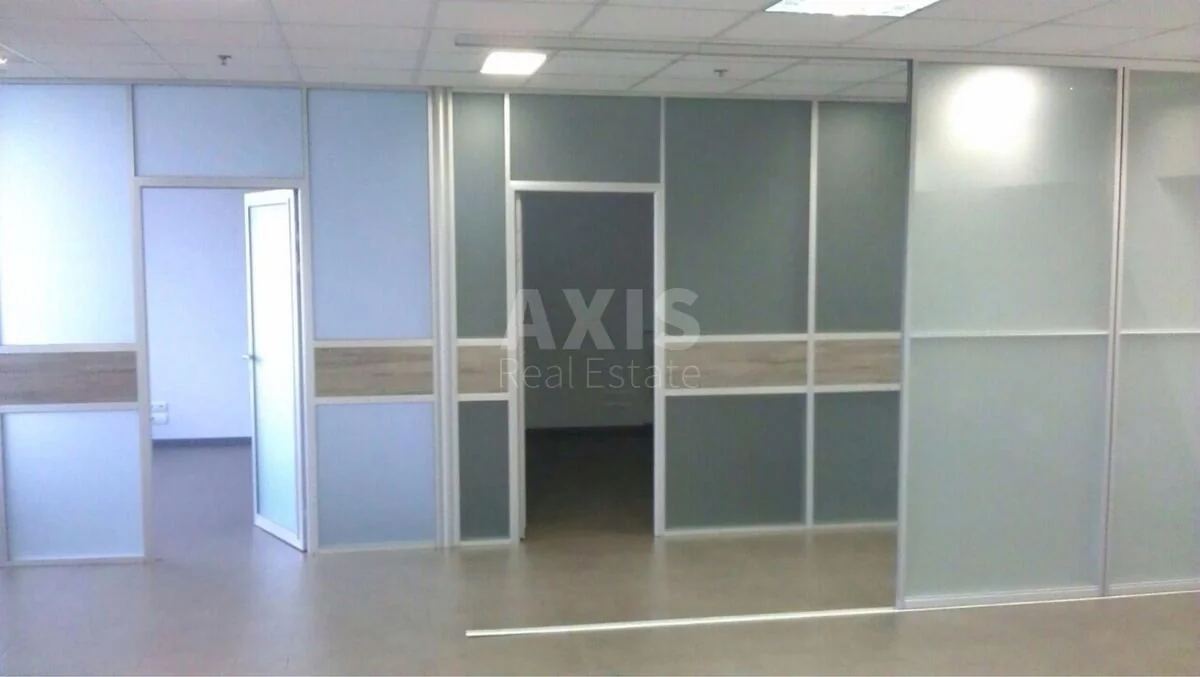 Office vul. Antonovycha 172, 137m2