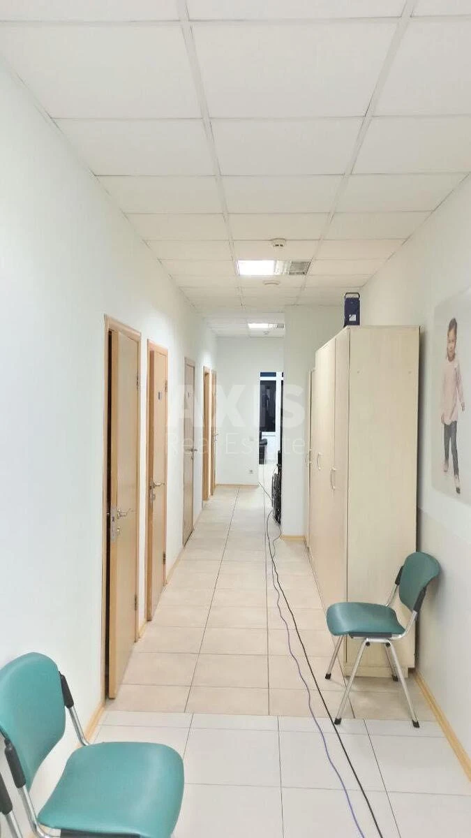 Объект торговли ул. Почайнинская 70, 400м2620887