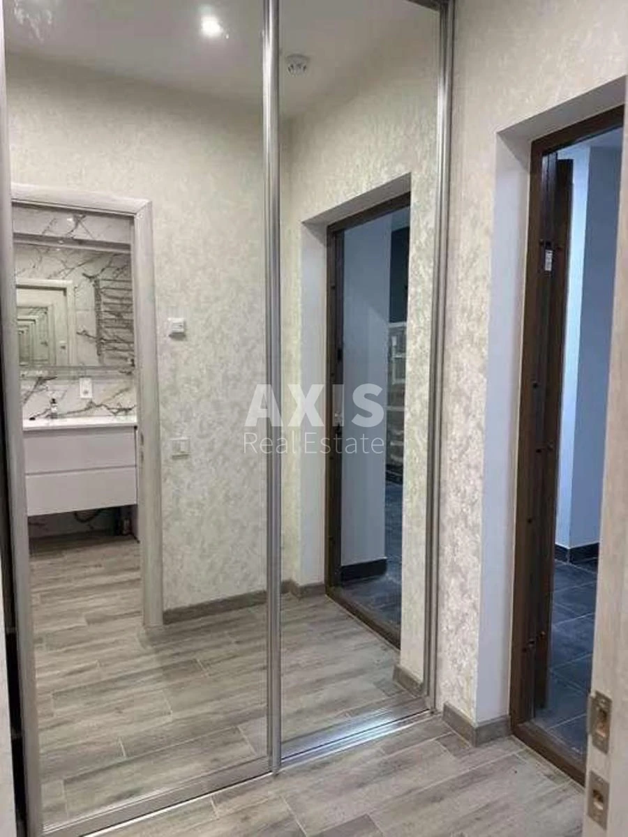 2к квартира пр-т Европейского Союза 83284396