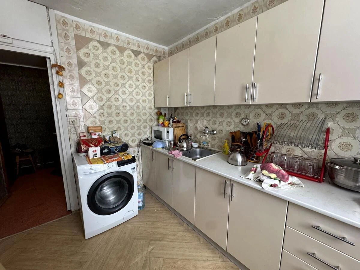 3к квартира пр-т Гонгадзе Георгия 9655143