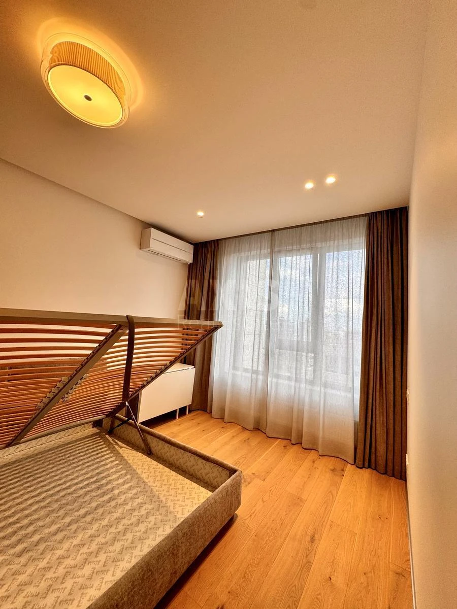 2k apartment vul. Vasylya Tyutyunnyka 28А6529618