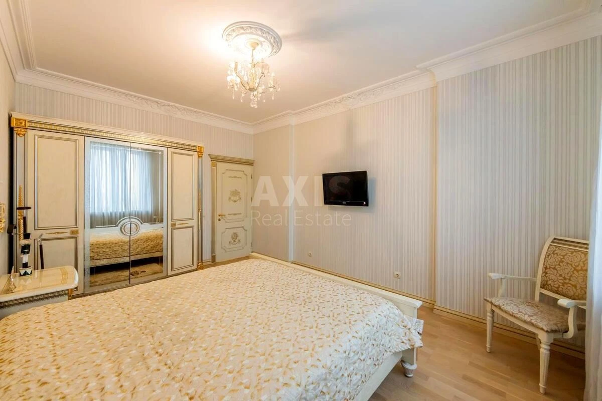 2к квартира наб. Днепровская 14А7032520
