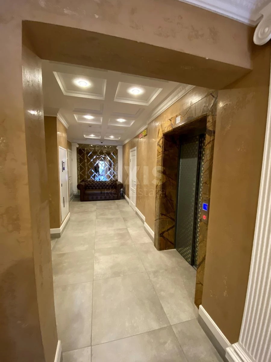 2к квартира ул. Михаила Максимовича 246576619