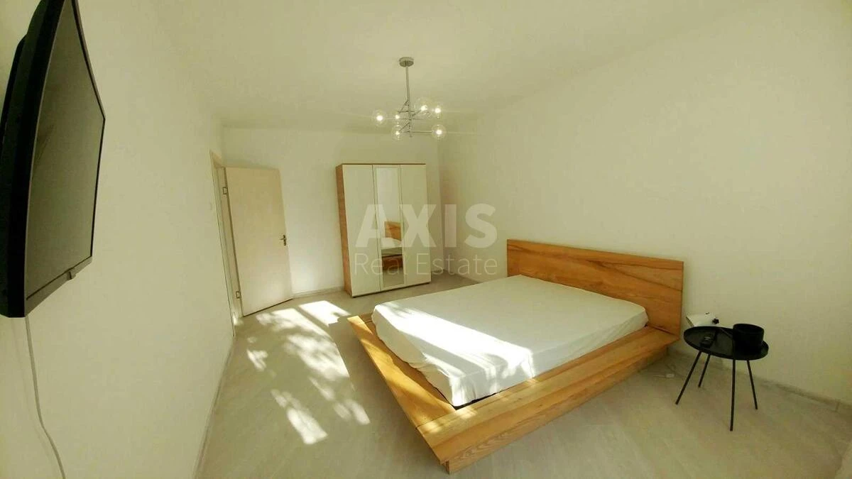 1k apartment pr-t Obolons'kyj 25704450