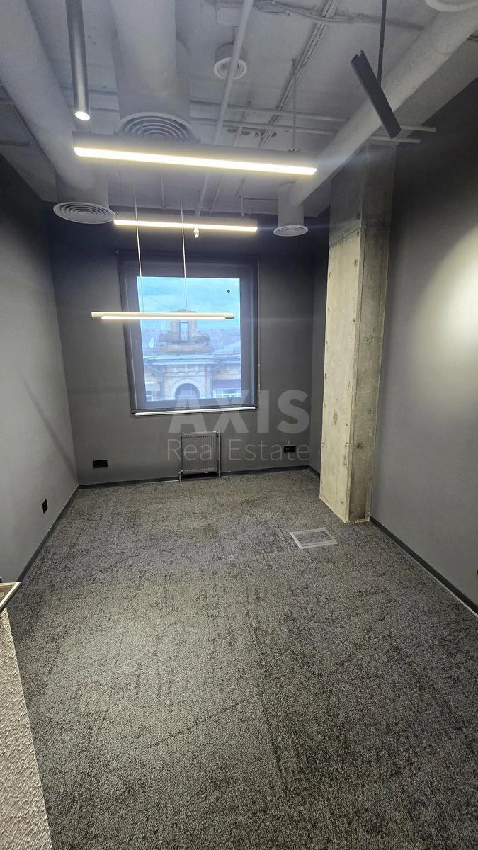 Office vul. Volodymyrs'ka 12В, 710m27049017