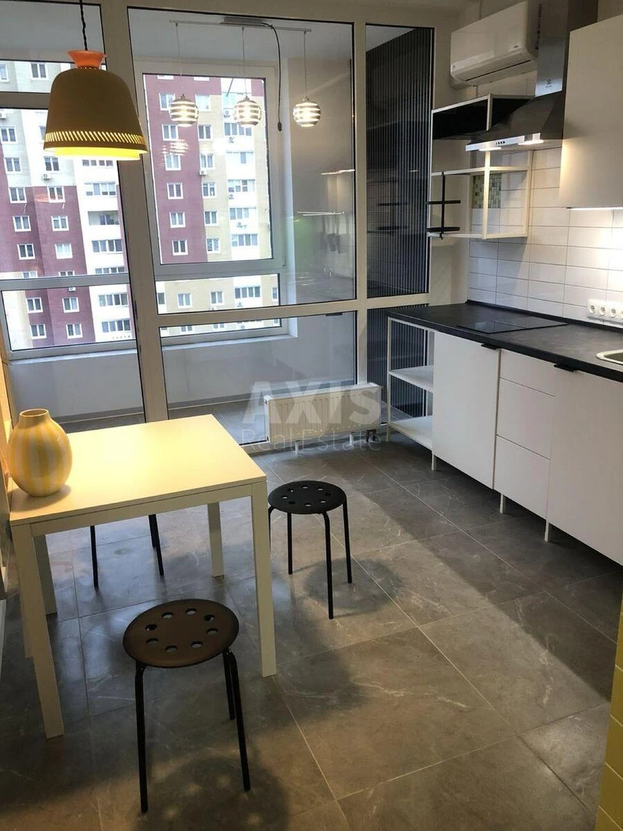 1k apartment vul. Oleksandra Olesja 2В647170
