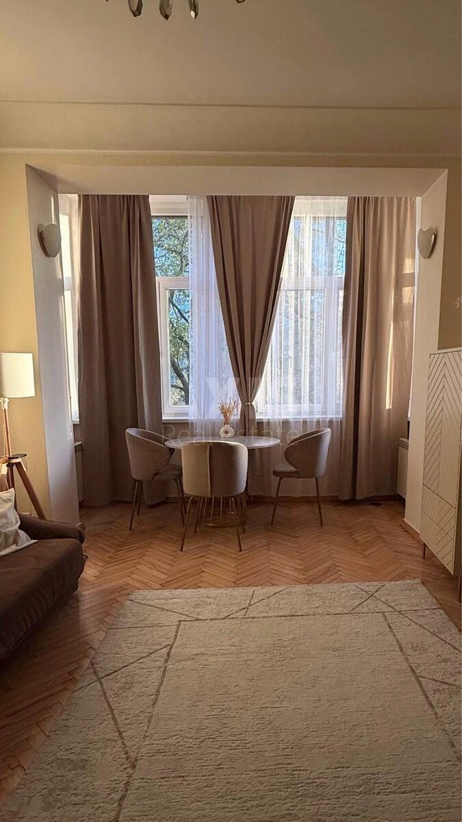 2k apartment vul. Kropyvnyc'kogo 18678164