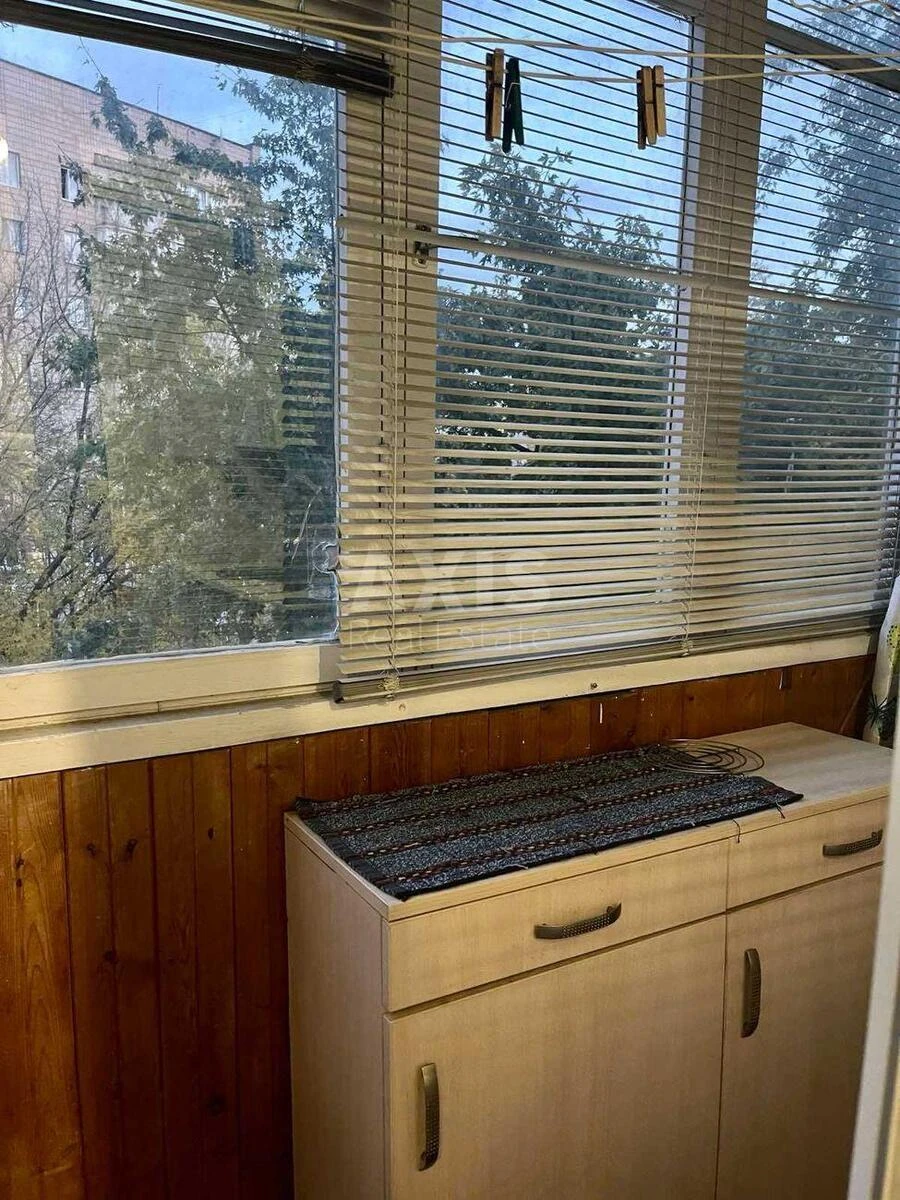 1k apartment vul. Oleksandra Makhova 3А694597
