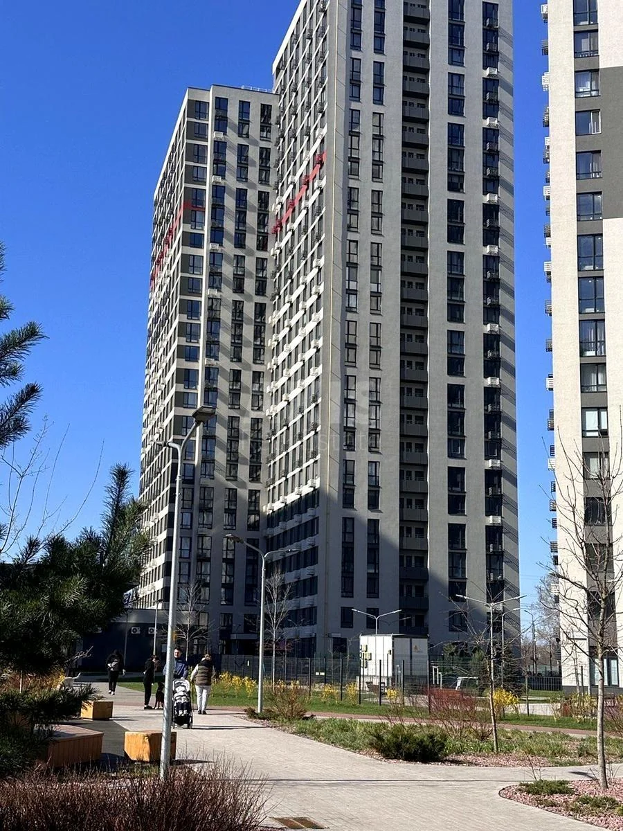 1k apartment pr-t Yevropeyskoho Soyuzu 49