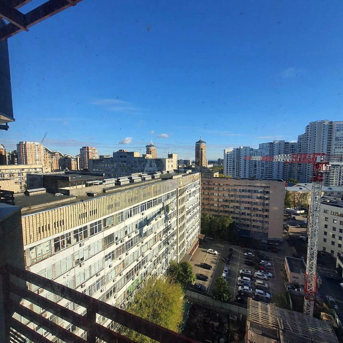 1k apartment vul. Henerala Almazova 18/7661143