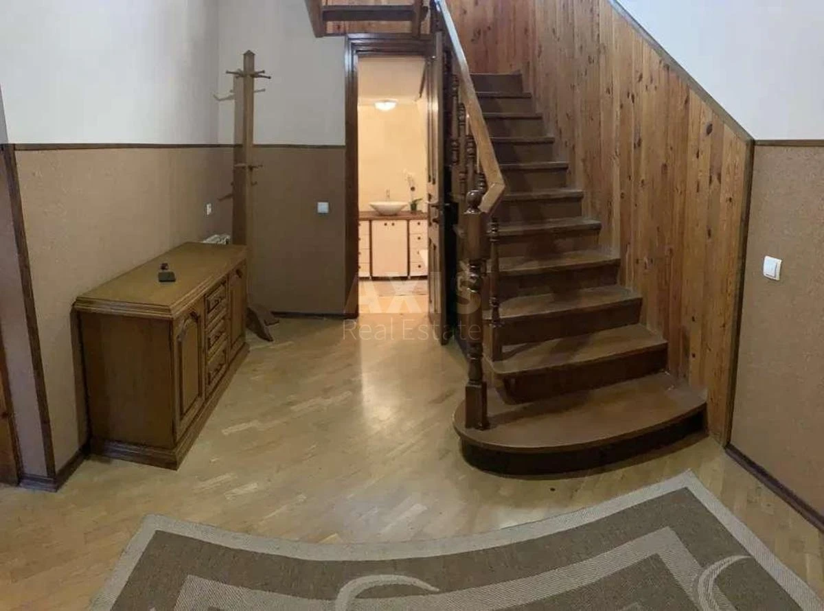 Дoм ул. Добрый Путь, 270м2, город Киев311873