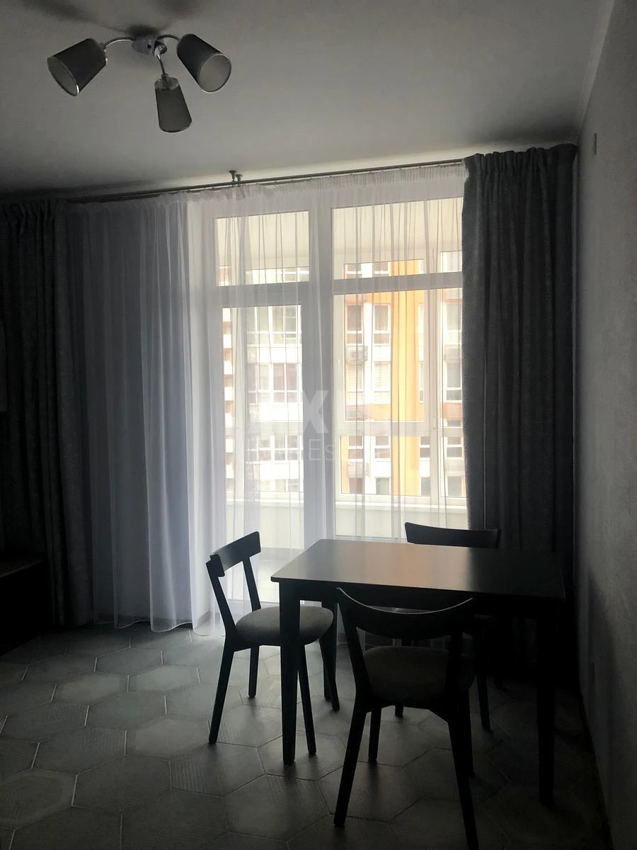 1k apartment pr-t Berestejskij 65А678541