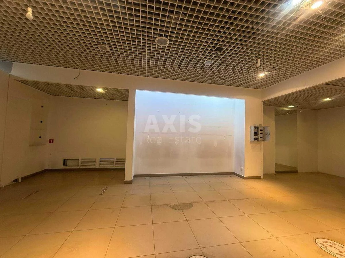 Объект торговли ул. Сверстюка Евгения 2, 81м2648812