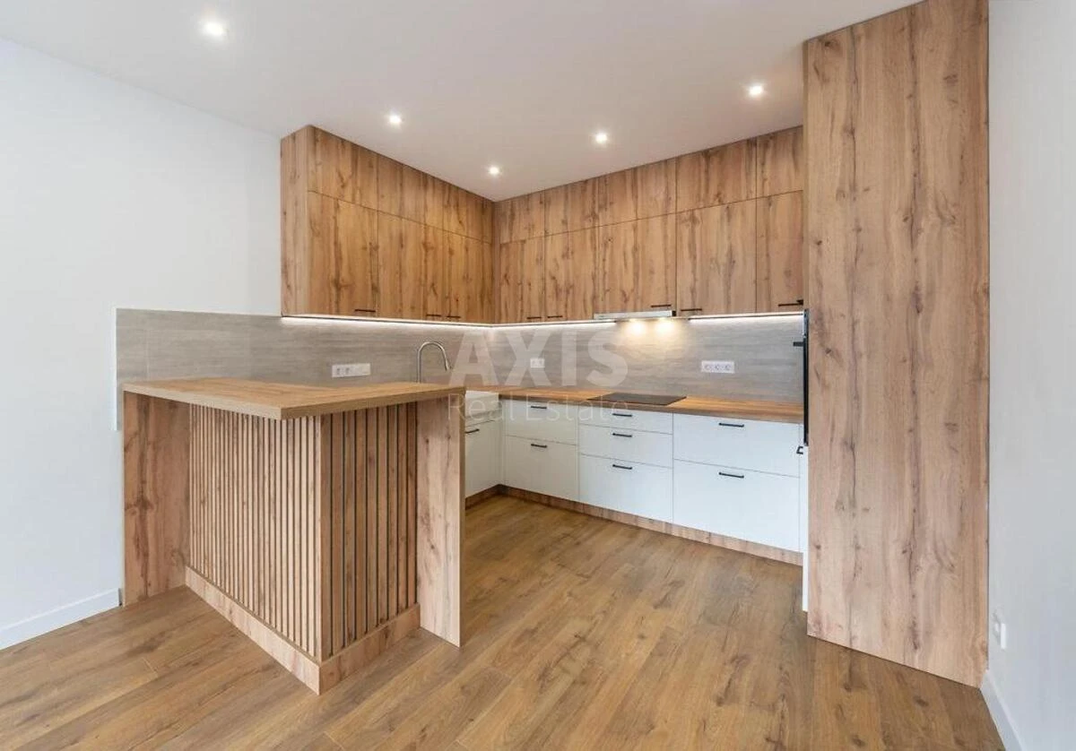 3k apartment vul. Sverstjuka Jevgena 6Д69693