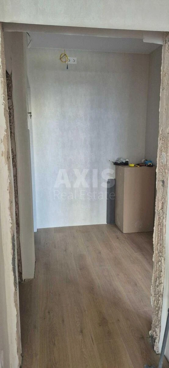 1k apartment vul. Svyatoslava Khorobroho 11Б7180110