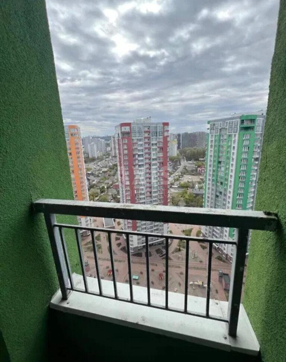 1k apartment vul. Kahovs'ka 62А700745