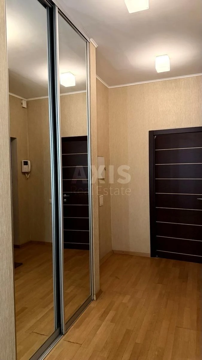 1к квартира ул. Евгения Коновальца 32Б7014918