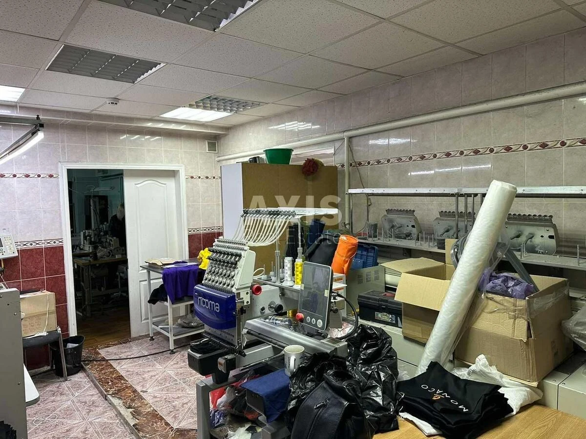 Office vul. Boguns'ka 38, 281m26252320