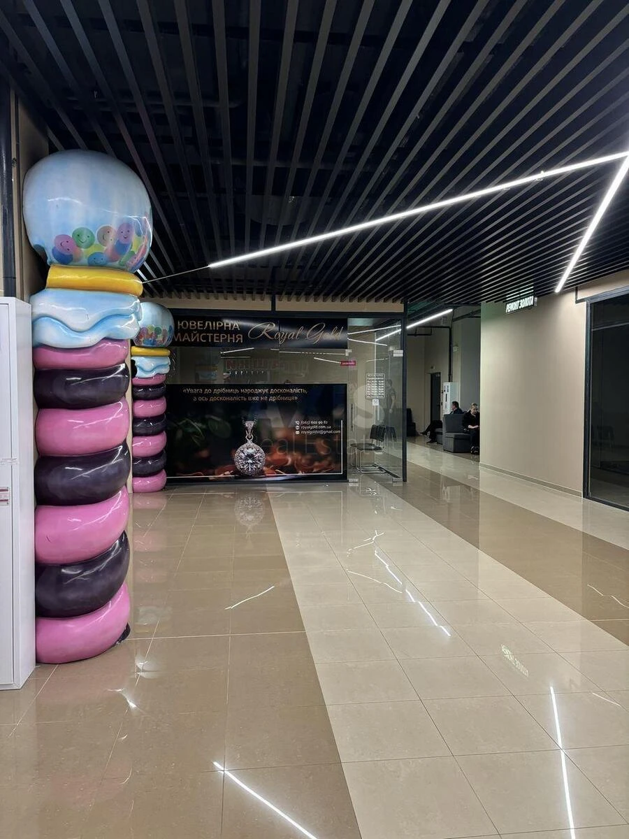 Trade object vul. Ljatoshyns'kogo 14, 9000m2596705