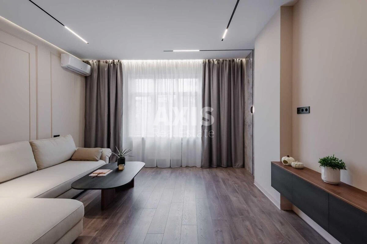 2k apartment vul. Antonovycha 103682322