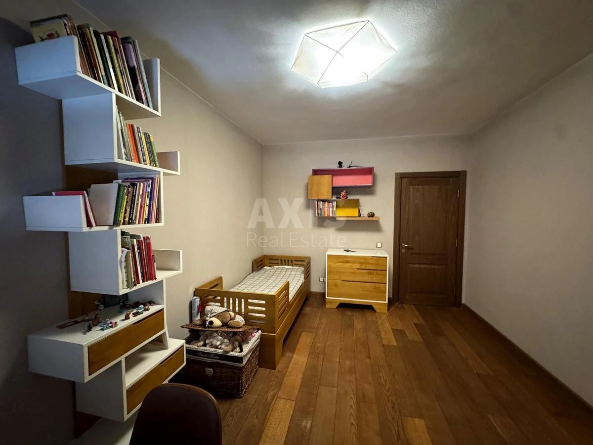 3k apartment vul. Mezhygirs'ka 28615168