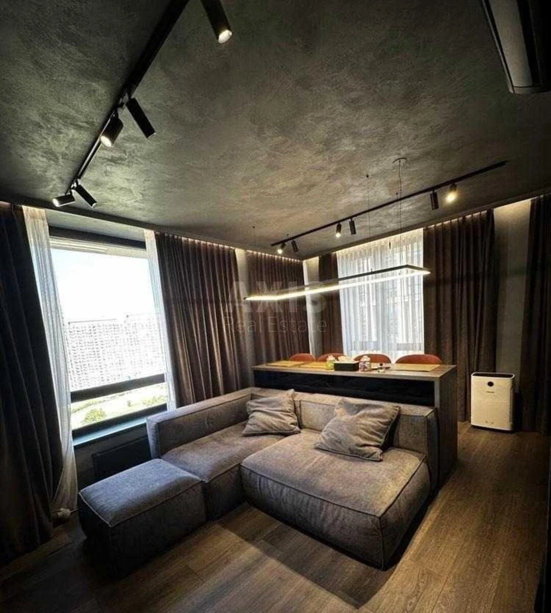 4k apartment vul. Zarichna 16647121