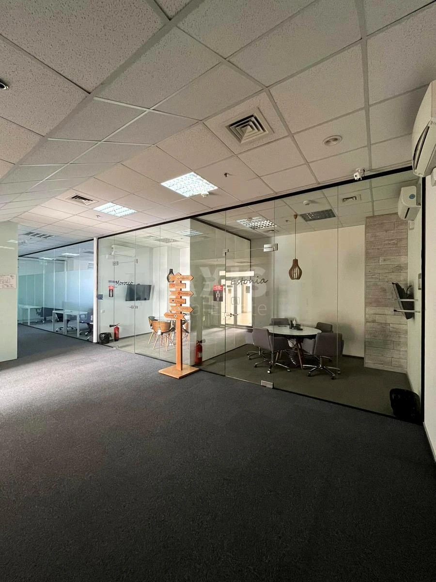 Office vul. Amosova Mykoly 12, 915m26924412