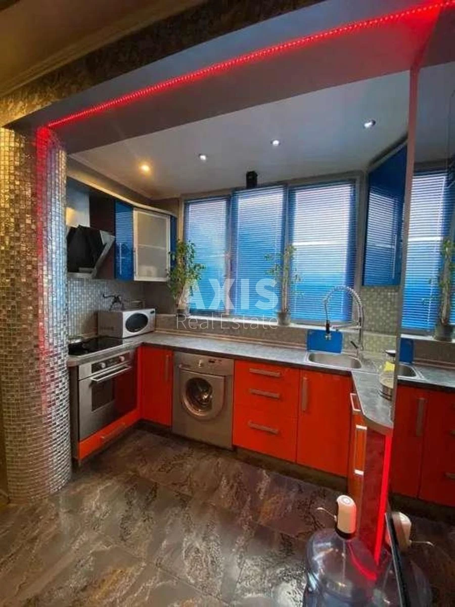 2k apartment nab. Dniprovs'ka 4329435