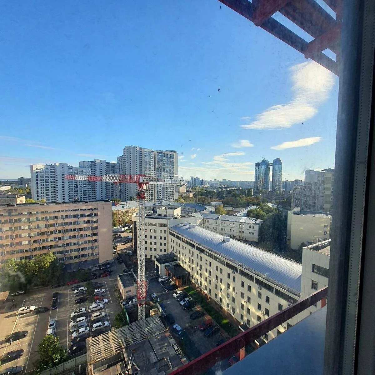 1k apartment vul. Henerala Almazova 18/7661144