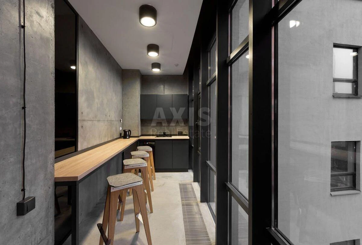 Office vul. Jevgena Konoval'cja 36, 308m2651820