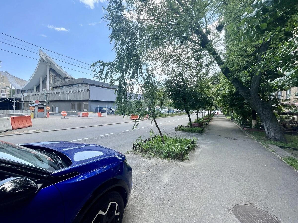 Офис ул. Иоанна Павла II 22, 55м26982615