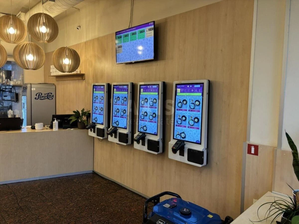 Trade object vul. Velyka Vasyl'kivs'ka 66, 210m2647879