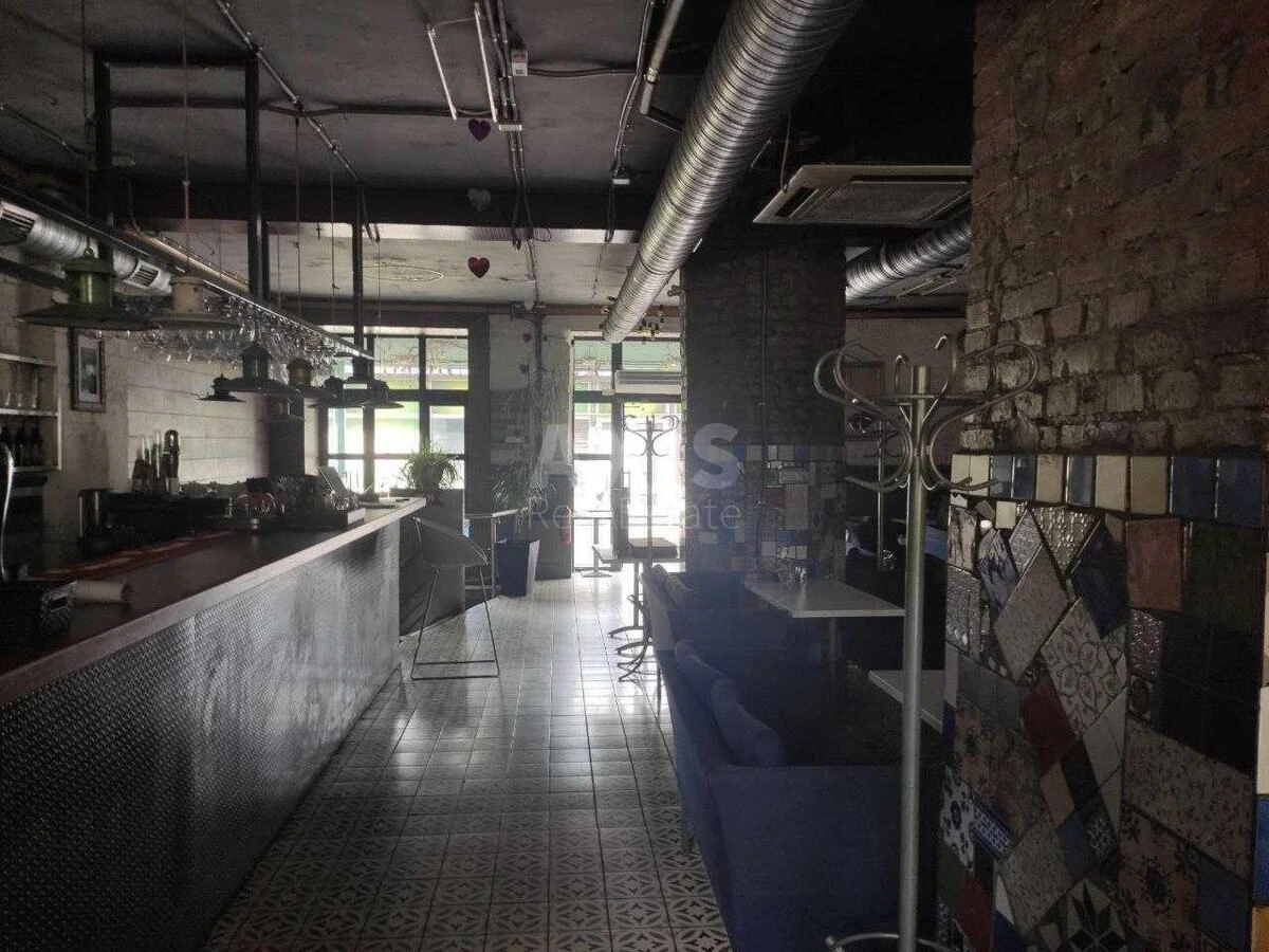 Trade object pr-t Berestejskij 45, 277m2635301