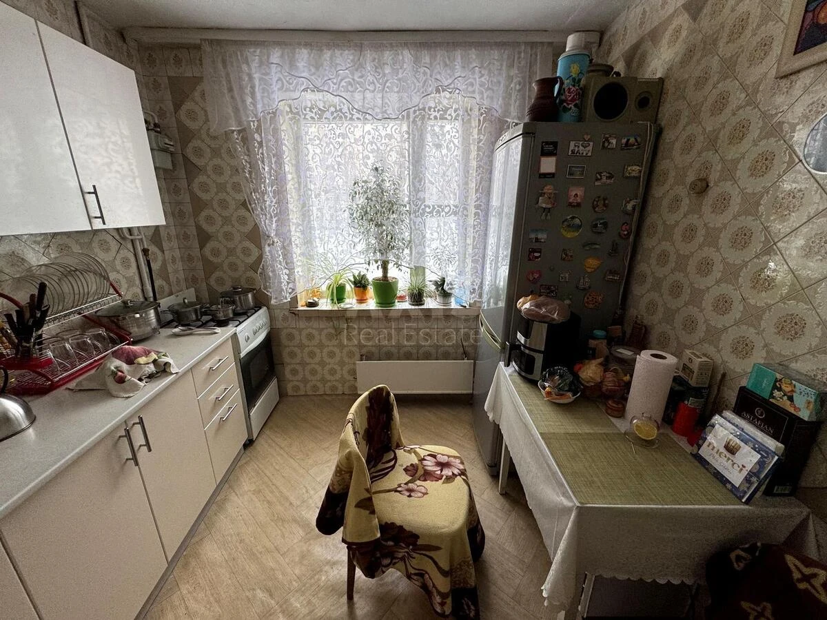 3к квартира пр-т Гонгадзе Георгия 9655146