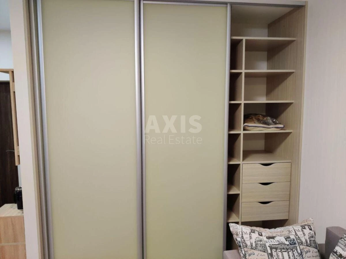 1k apartment vul. Junac'ka 8701097