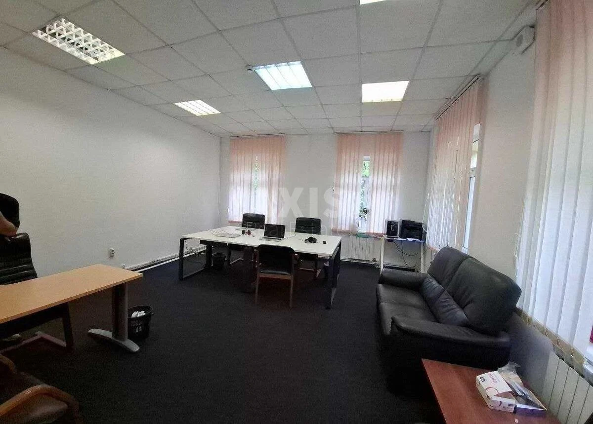 Office vul. Teligy Oleny 6, 38m2687245