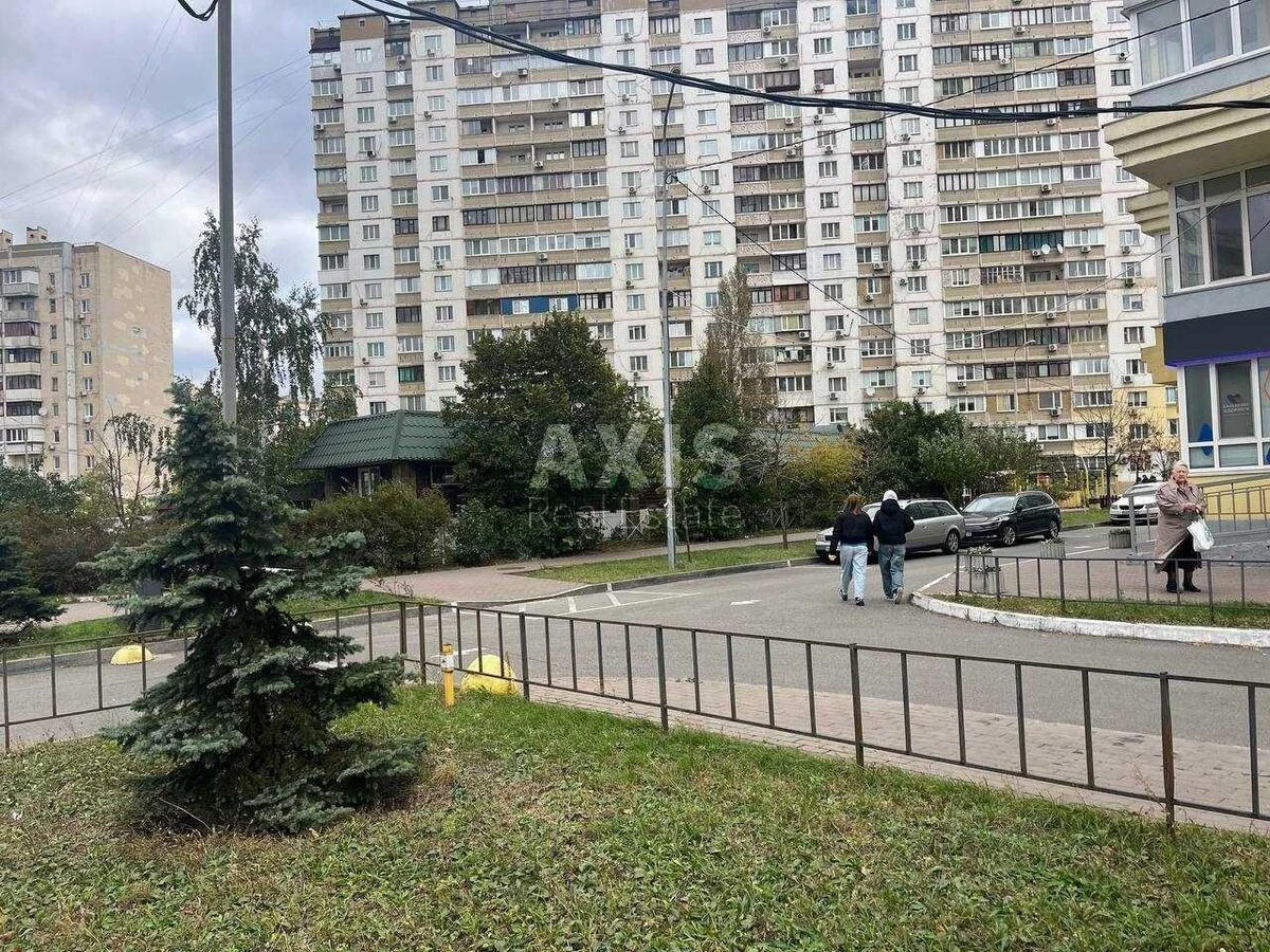 Объект торговли ул. Радунская 36, 50м261298